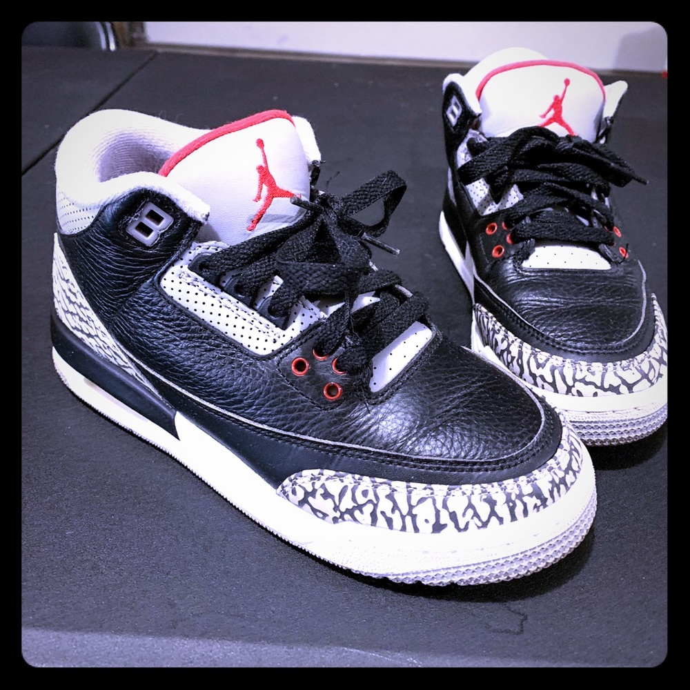 Air Jordan 3 Retro Black Cement Size 5